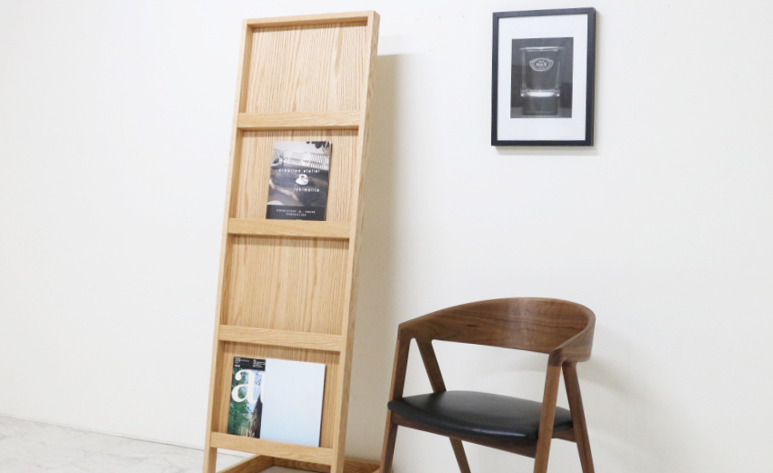 WK46. マガジンスタンド A4｜日本製｜レッドオーク ウォールナット