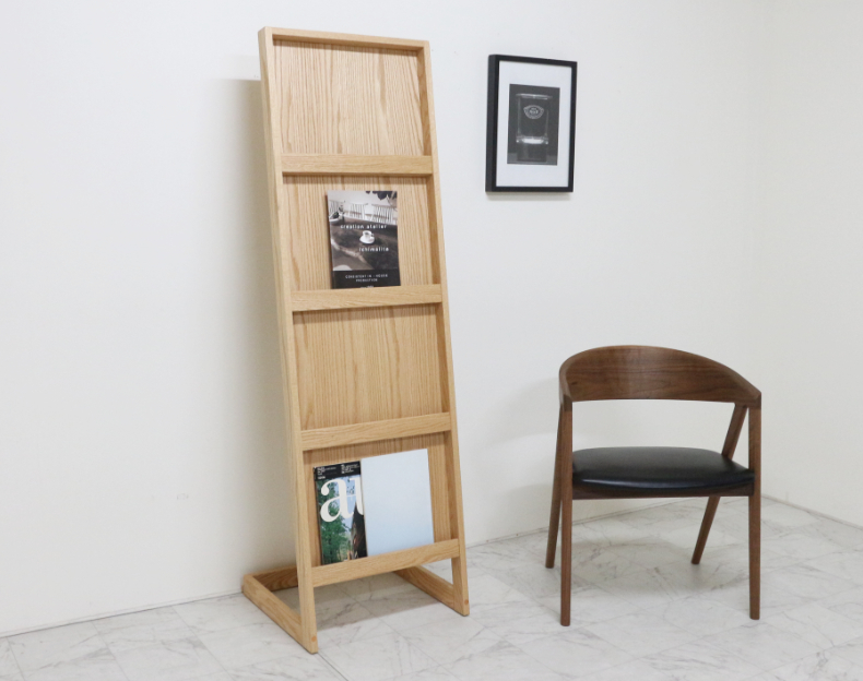 WK46. マガジンスタンド A4｜日本製｜レッドオーク ウォールナット