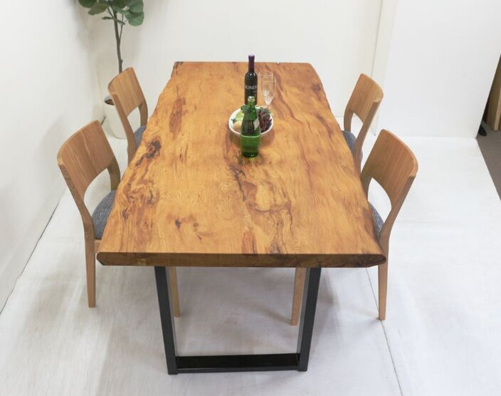 屋久杉（ヤクスギ） 一枚板 ダイニングテーブル／1950mm 【A7349