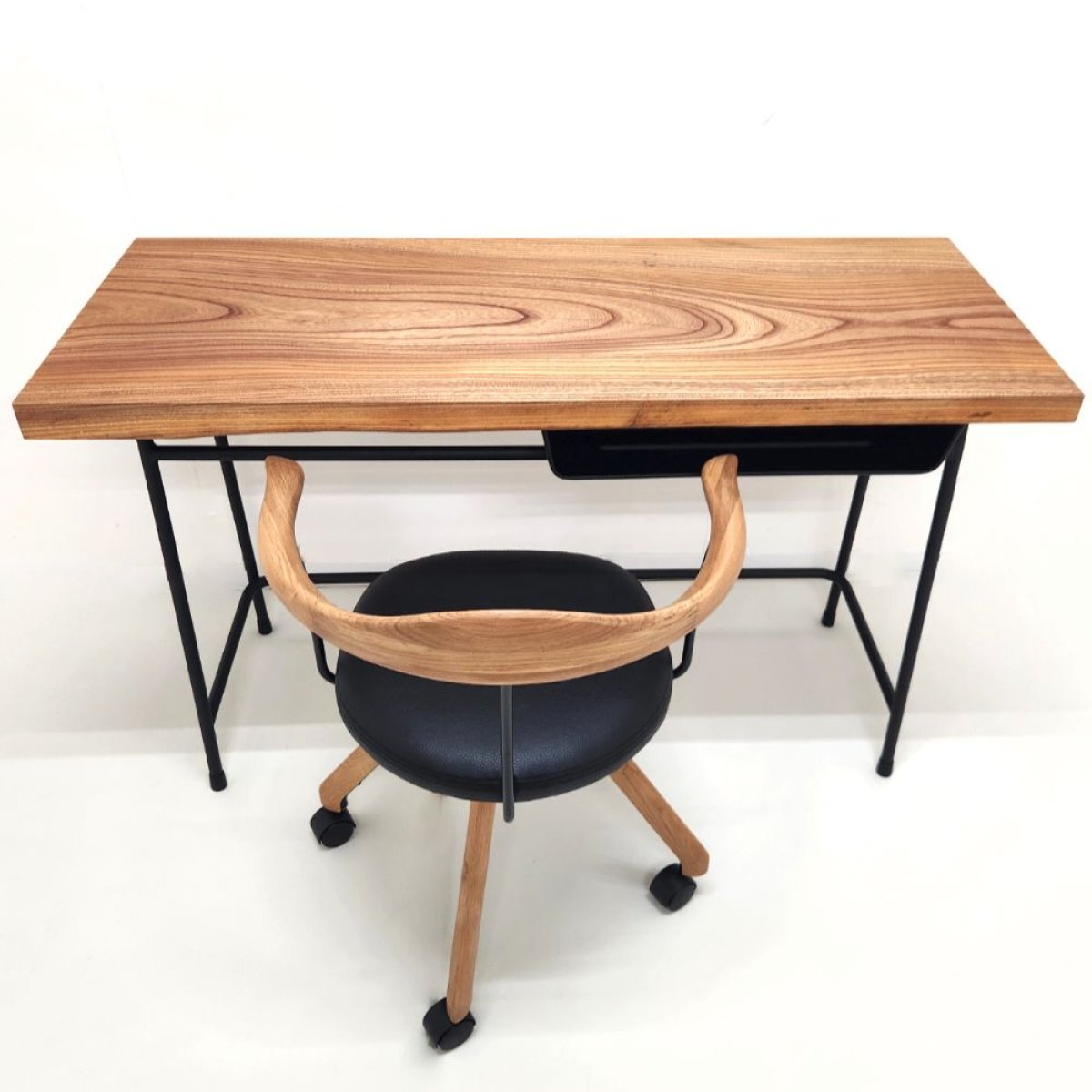 欅（ケヤキ）一枚板 スリムデスク／1200mm 【A8726】 | 【一枚板