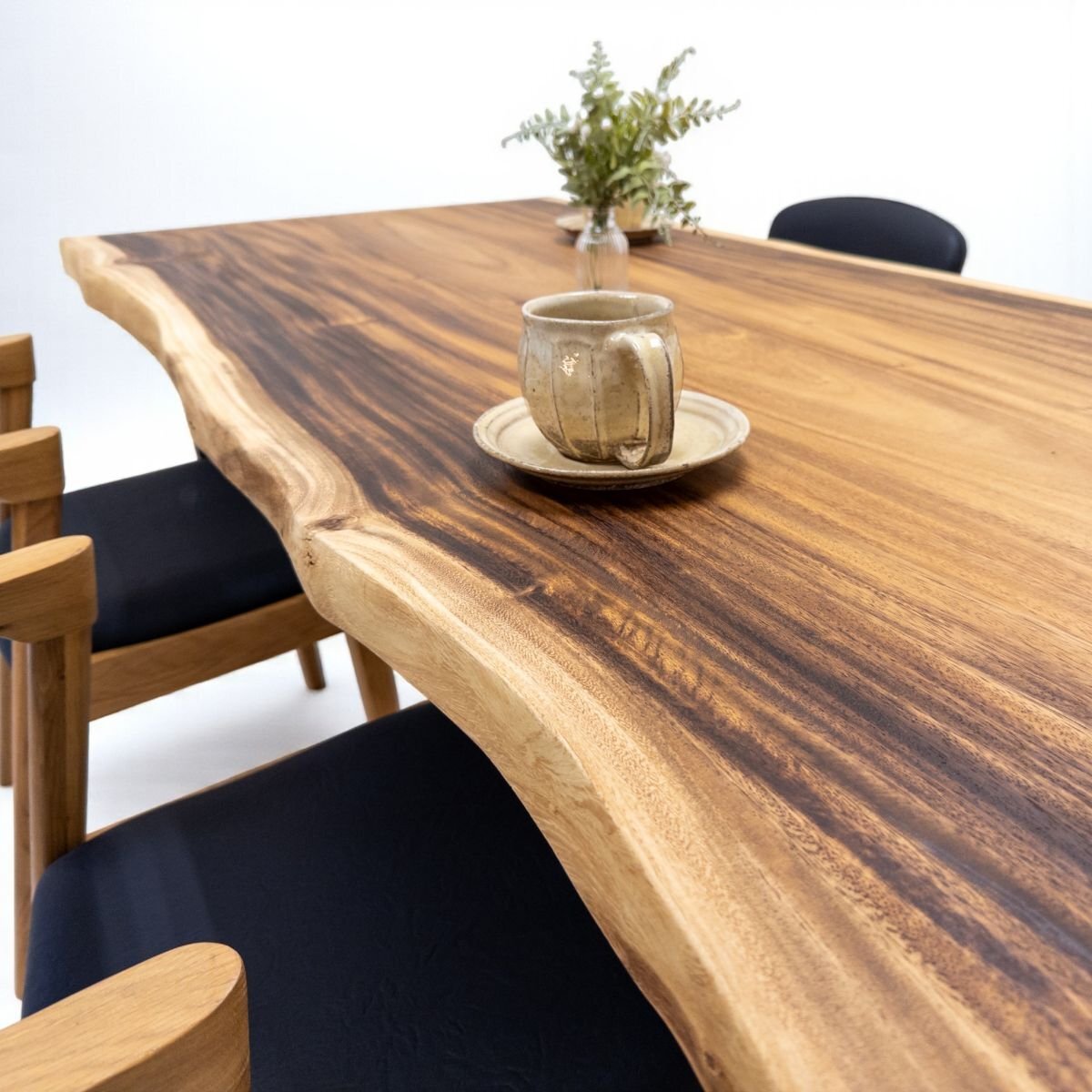 モンキーポッド 一枚板 ダイニングテーブル／1818mm 【A8763】 【一枚