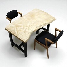 無垢一枚板 | 【一枚板テーブル・無垢材家具の専門店の近藤工芸】