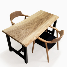 栓一枚板テーブル 栓（セン） 一枚板 ダイニングテーブル／1320mm 【A8596】 | 【一枚板