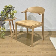 ルミオ セミアームチェア