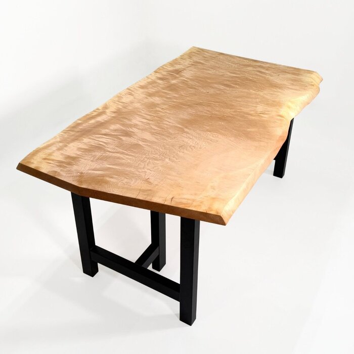 栃（トチ） 一枚板 ダイニングテーブル／1440mm 【A8428】 【一枚板