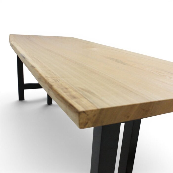 caff24ad-5e52-4013-aa30-5b0bb1e60a74.jpg